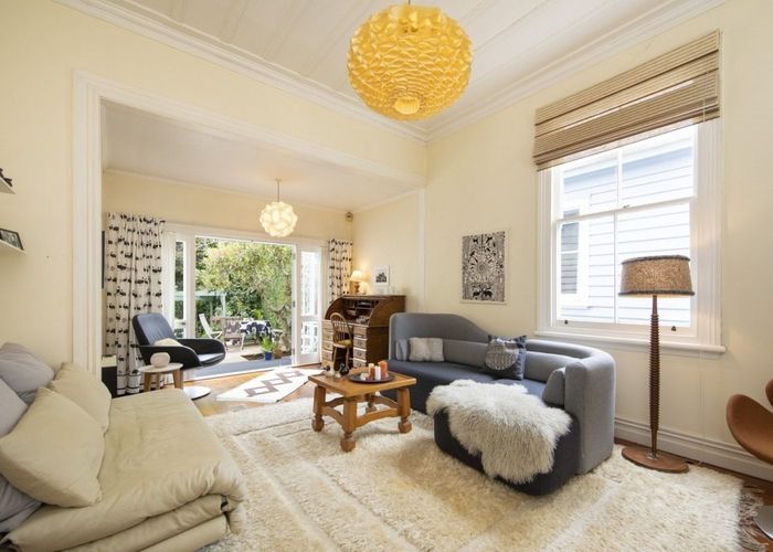  at 50 Edenvale Crescent, Mount Eden, Auckland City, Auckland