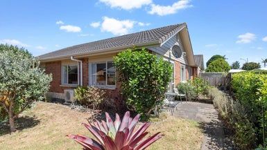  at 37/1 Piriti Drive, Te Atatu Peninsula, Auckland