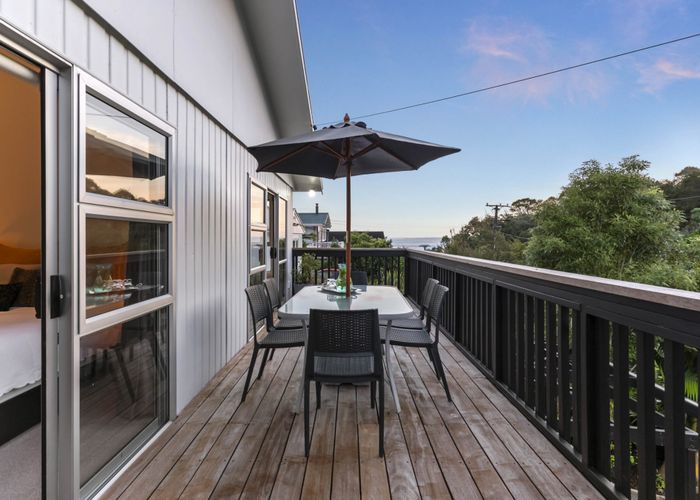  at 42 Lewis Street, Blockhouse Bay, Auckland City, Auckland