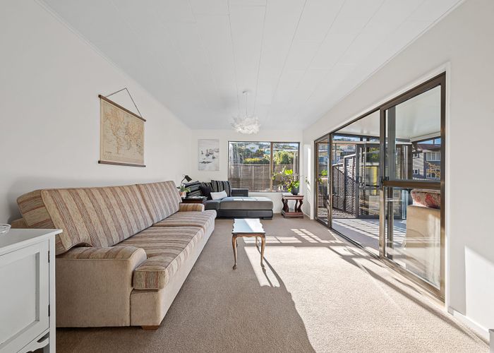  at 102 Waikawa Road, Picton