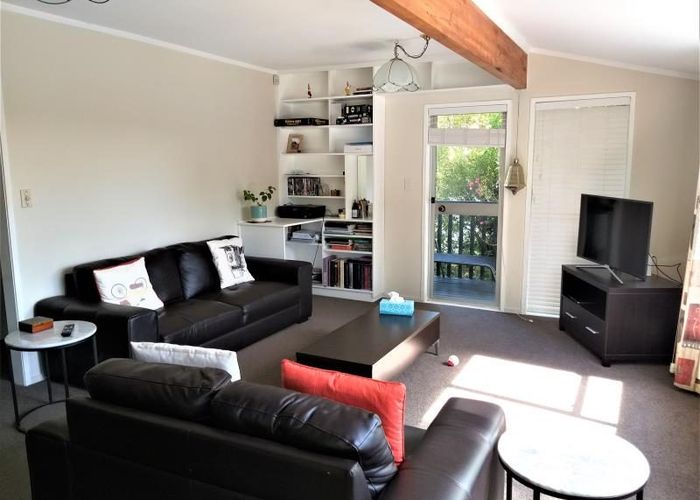  at 2 Houston Place, Bayview, North Shore City, Auckland