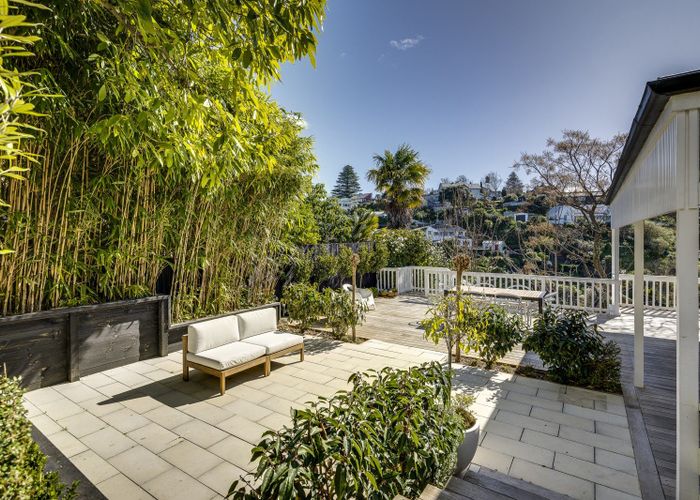 at 12 Hadfield Terrace, Bluff Hill, Napier