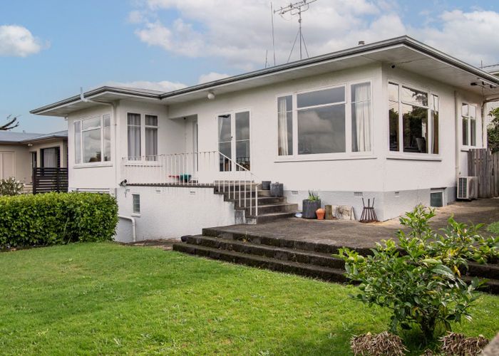  at 1 Philip Street, Beerescourt, Hamilton, Waikato