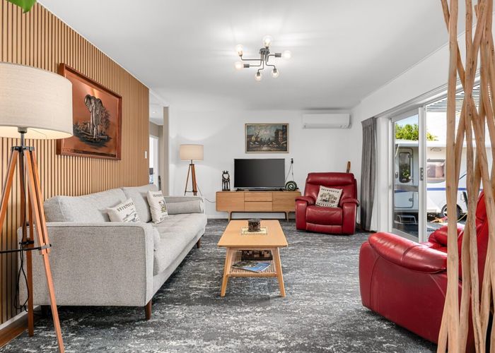  at 118B Sandwich Road, St Andrews, Hamilton