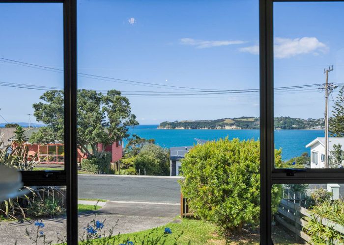  at 12 Melandra Road, Stanmore Bay, Whangaparaoa