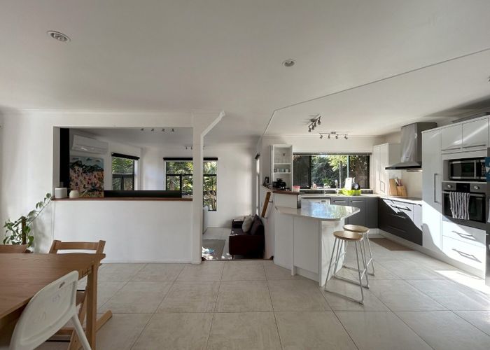  at 12B Kimberly Grove, Greenhithe, Auckland