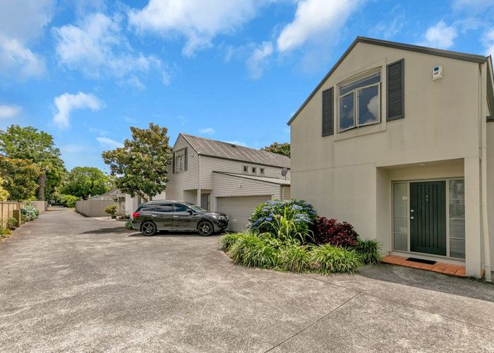  at 22S Mead Street, Avondale, Auckland