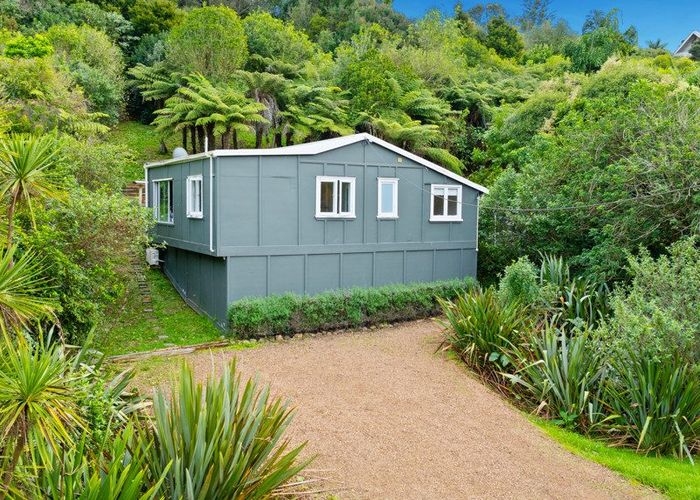 at 13 Kennedy Road, Surfdale, Waiheke Island, Auckland