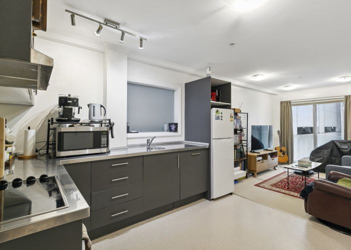  at 209/15 Holland street, Te Aro, Wellington