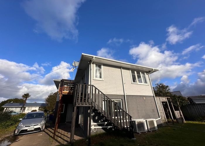  at 19b Barrys Road, Glendene, Waitakere City, Auckland