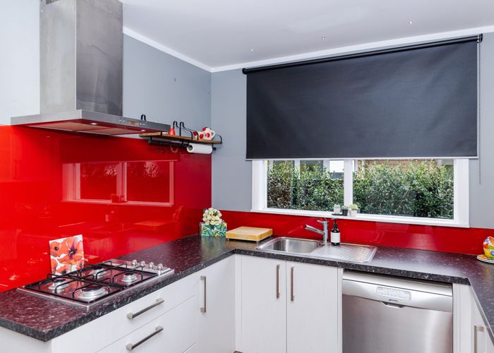  at 3 Sandwich Road, St Andrews, Hamilton