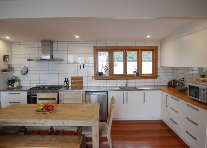  at 187 Mount Pleasant Rd, Mount Pleasant, Christchurch City, Canterbury