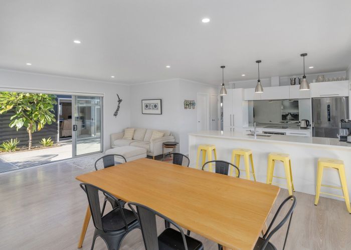  at 127 The Fairway, Matarangi, Whitianga