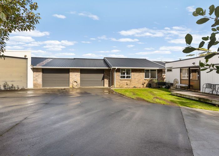  at 7B Beach Road, Omata, New Plymouth