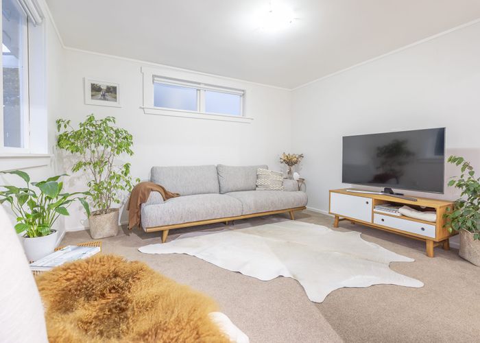  at 4 Baldwin Avenue, Mount Albert, Auckland