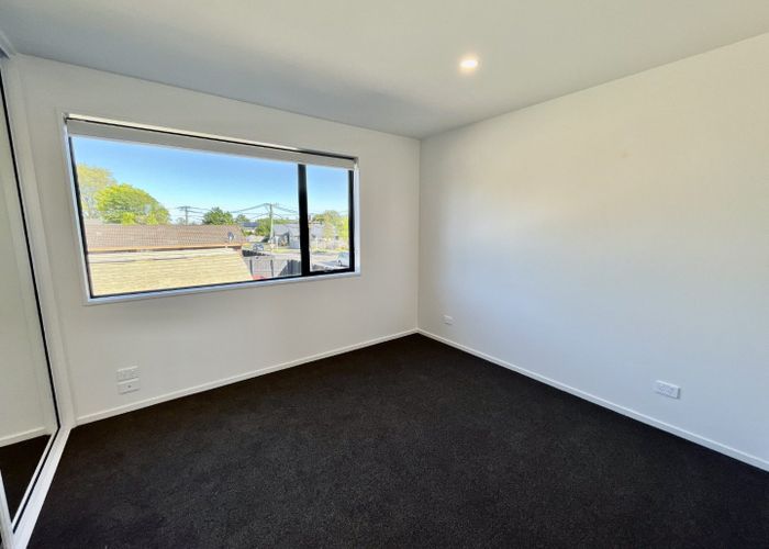  at 2/176 Hastings Street East, Waltham, Christchurch City, Canterbury