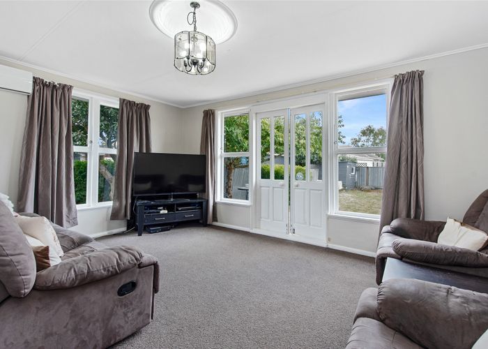  at 31 Slim Street, Bader, Hamilton