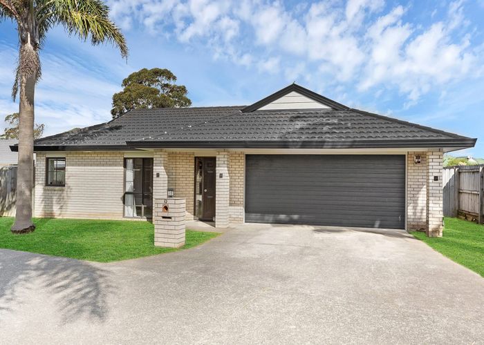  at 9 Parkstone Place, Favona, Auckland