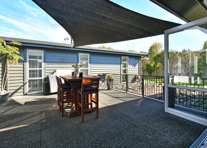  at 12 Cosgrove Rise, Riverstone Terraces, Upper Hutt