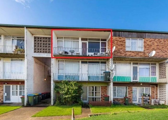  at 18/27 Avenue Road, Otahuhu, Auckland City, Auckland