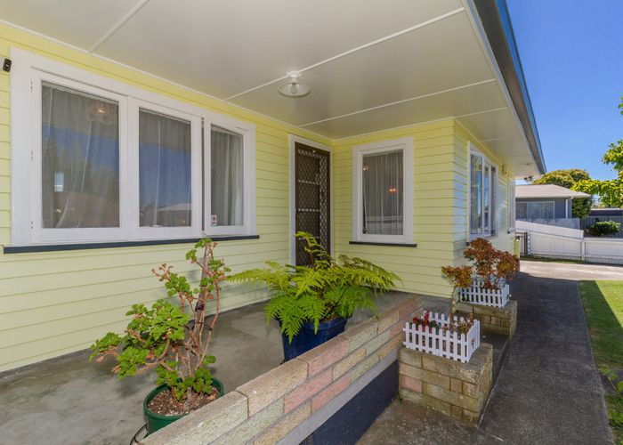  at 21 Oldham Avenue, Onekawa, Napier