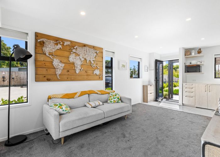  at 20/10 Fathom Place, Te Atatu Peninsula, Waitakere City, Auckland