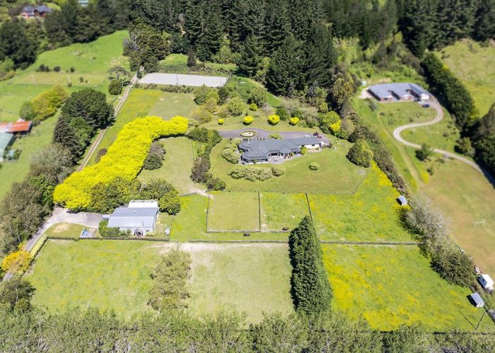  at 118 Colletts Road, Mangaroa, Upper Hutt, Wellington