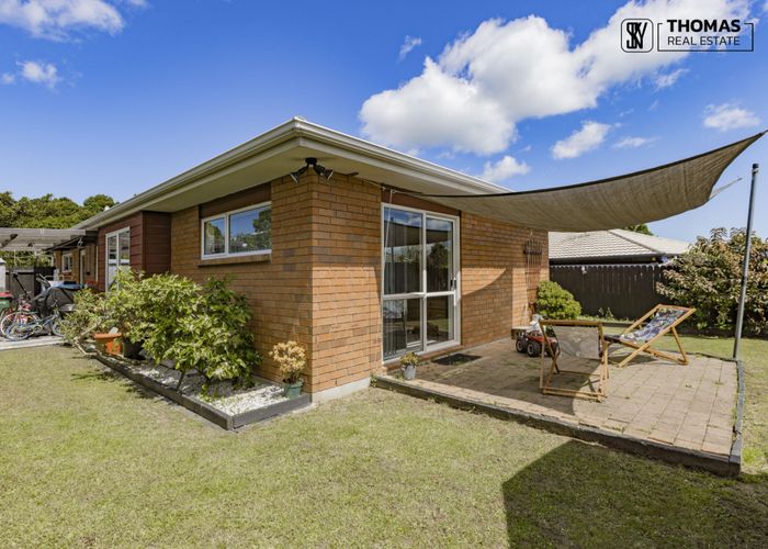  at 9 Settlers Cove, Weymouth, Auckland