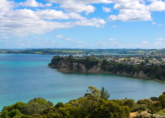  at 95 Roberts Road, Matakatia, Whangaparaoa