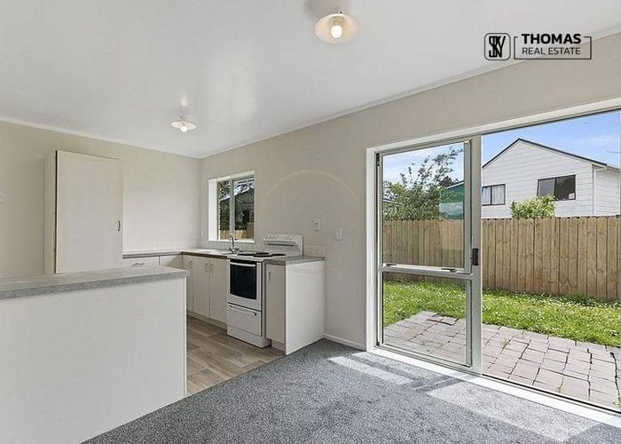  at 2/24 Horlicks Place, Randwick Park, Auckland
