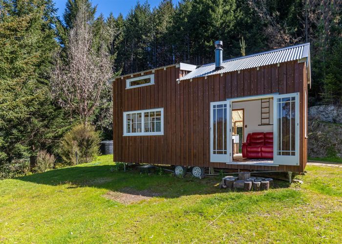  at 317 Onamalutu Road, Blenheim