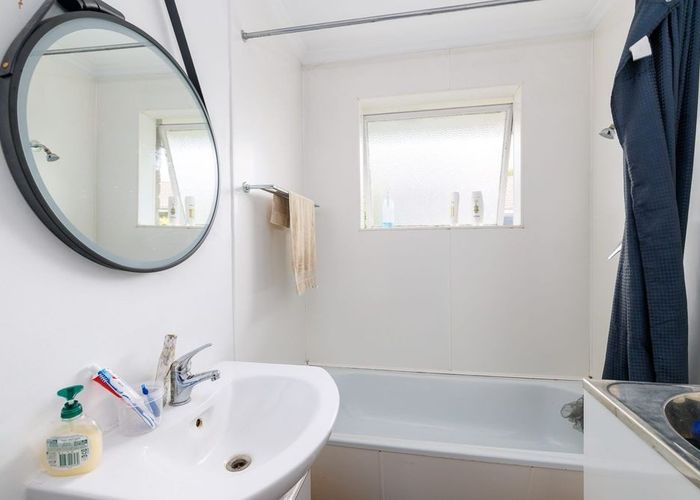  at 2/650 Cashel Street , Linwood, Christchurch City, Canterbury