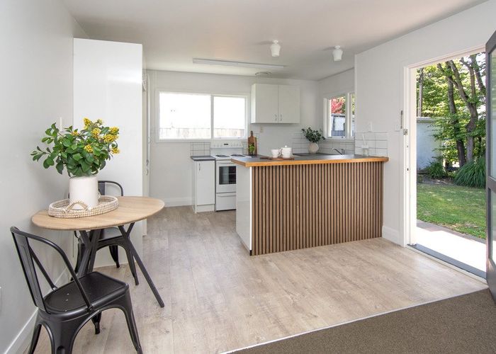  at 21 Severn Street, St Albans, Christchurch