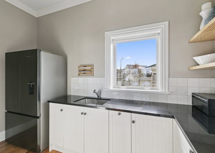  at 6 Sunhaven Drive, Newlands, Wellington, Wellington