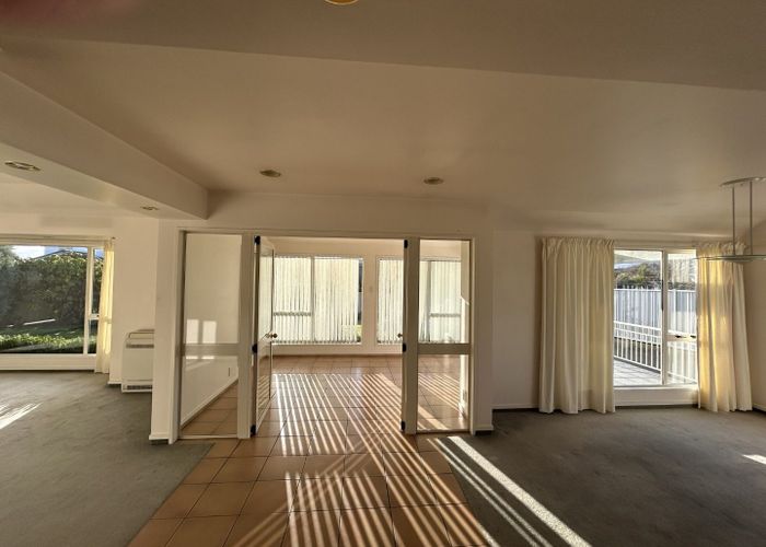  at 33 Moana Street, Rosedale, Invercargill