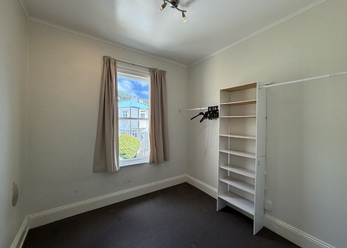  at 1/86 Roxburgh Street, Mount Victoria, Wellington, Wellington