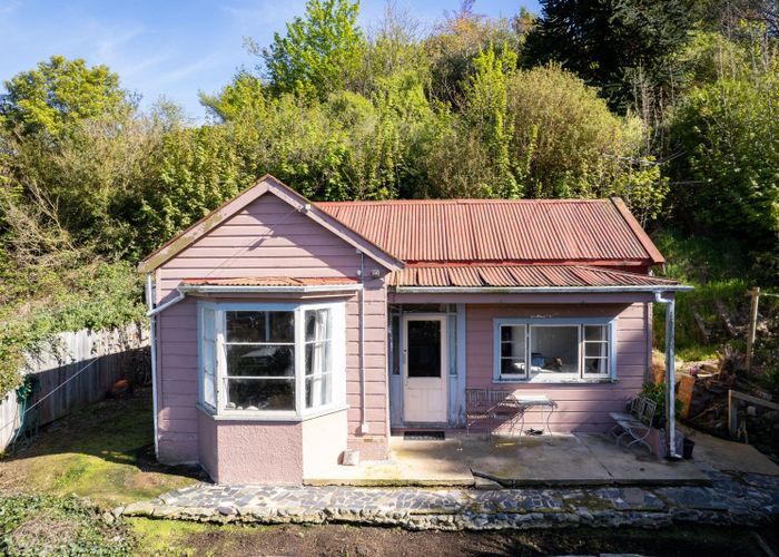 Free property data for 62 Buccleugh Street, North East Valley, Dunedin