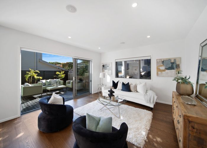  at 4B O'Halloran Road, Howick, Auckland