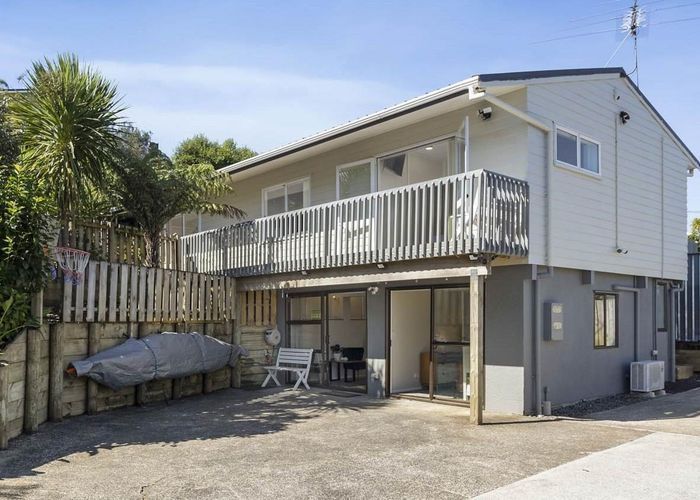  at 213B Eskdale Road, Birkenhead, Auckland