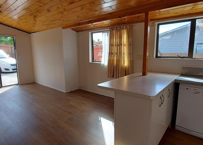  at 13 Muriel Place, Ranui, Waitakere City, Auckland