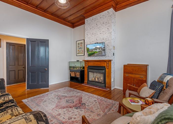  at 16 Worcester Street, West End, Palmerston North