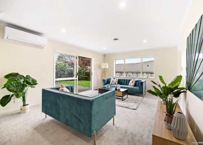  at 11 Jeffery Reeve Crescent, Ranui, Auckland