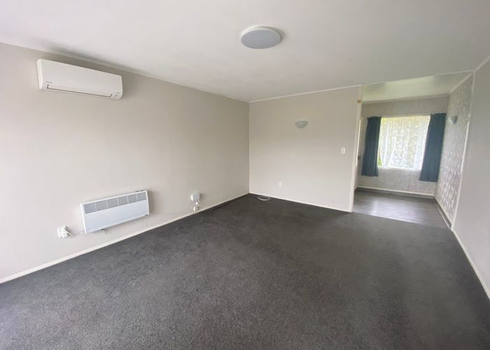  at 2/32 Park Estate Road, Papakura, Papakura, Auckland