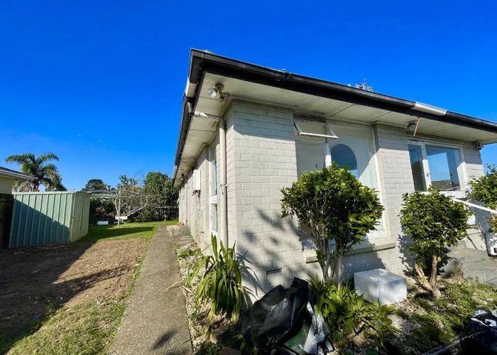  at 13 Chelburn Crescent, Mangere, Manukau City, Auckland