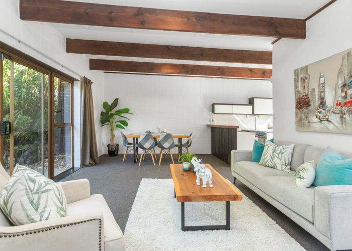  at 1/4 Noall Street, Te Atatu Peninsula, Auckland
