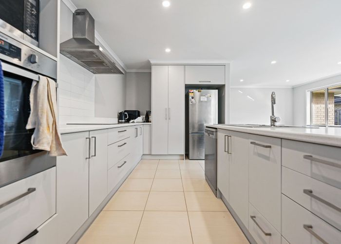  at 245 Dixon Road, Fitzroy, Hamilton