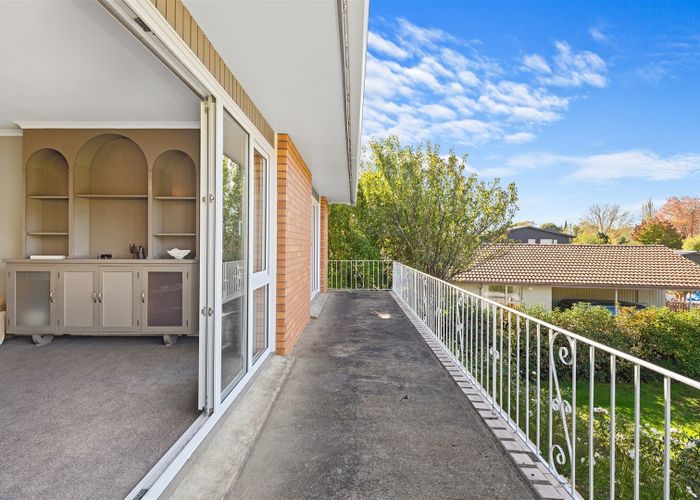  at 12 Glamis Place, Cashmere, Christchurch