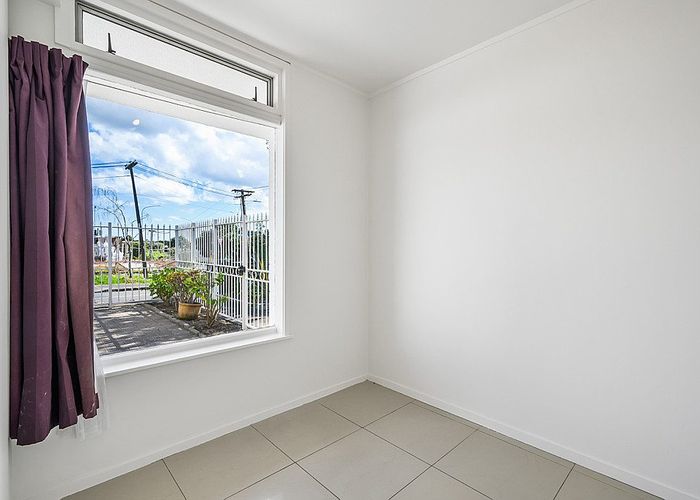  at 1/1 Eldon Road, Mount Eden, Auckland City, Auckland