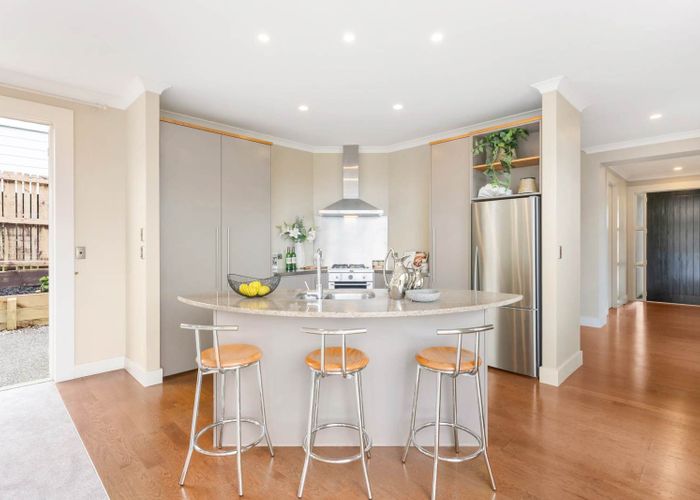  at 114 Ocean View Road, Northcote, North Shore City, Auckland