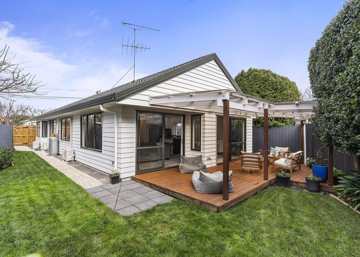  at 70A Oranga Avenue, Onehunga, Auckland